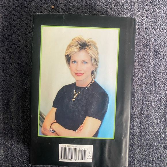 ⭐️Mystery Novels⭐️4 novels from CJ Box, Harlan Coben, and Patricia Cornwall - Picture 5 of 7